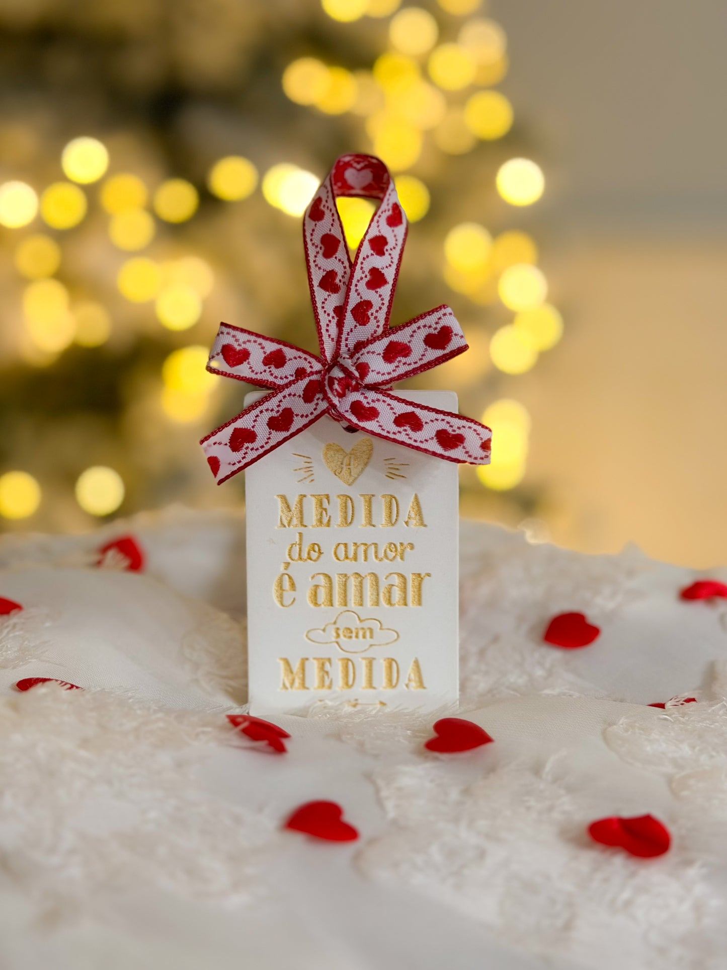 Cerâmica ‘A medida do amor é amar sem medida’