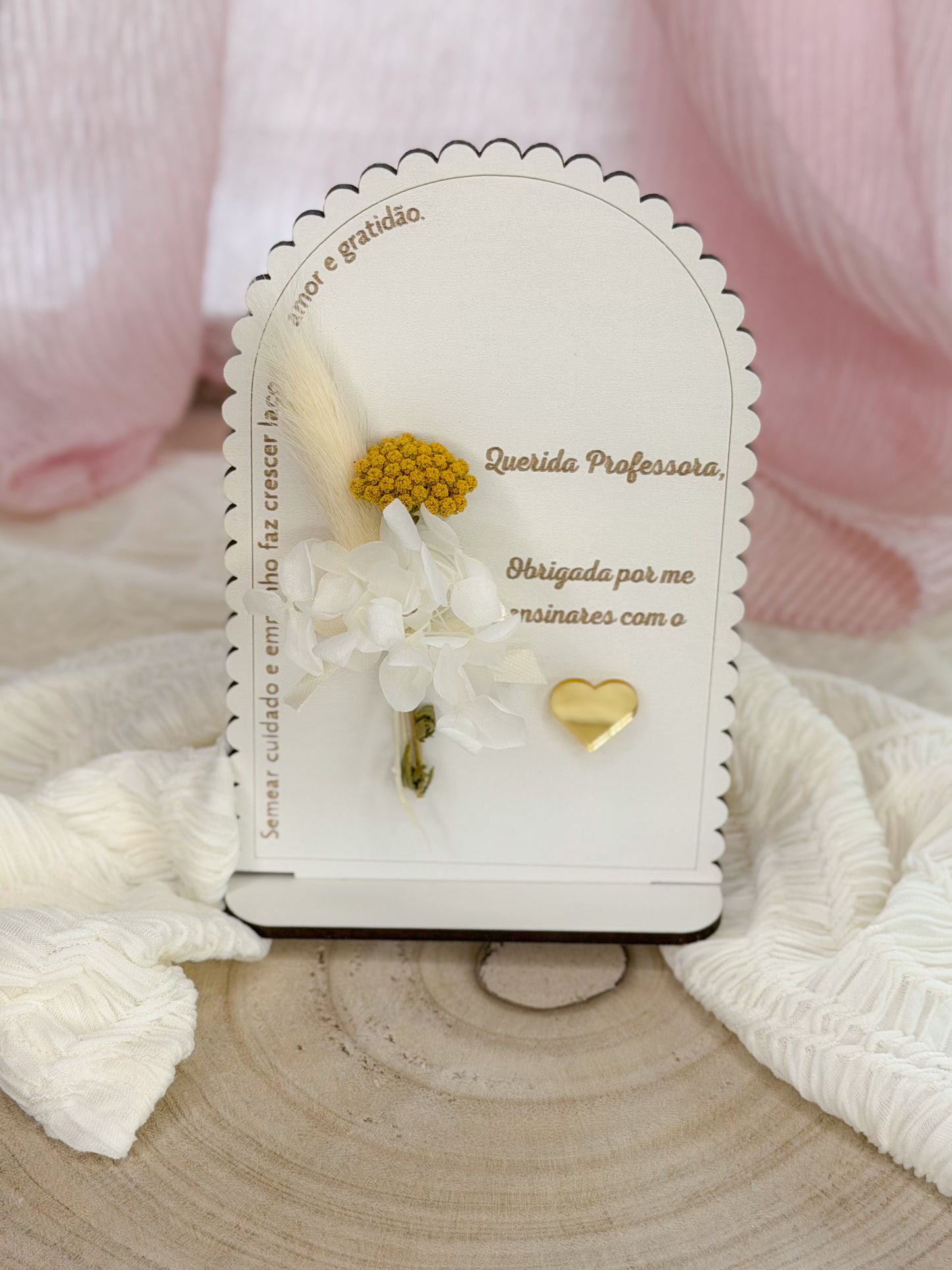Placa oval com base floral v2